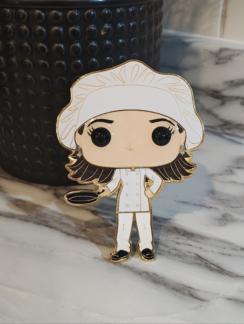 Funko Pop! Large Enamel Pin Friends Monica Geller Chef